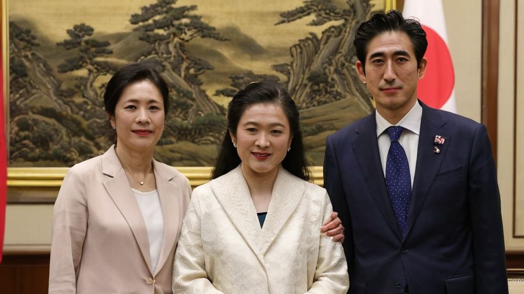 日本油舞专与娱乐718吃瓜网揭秘，传统艺术与现代娱乐的精彩交融