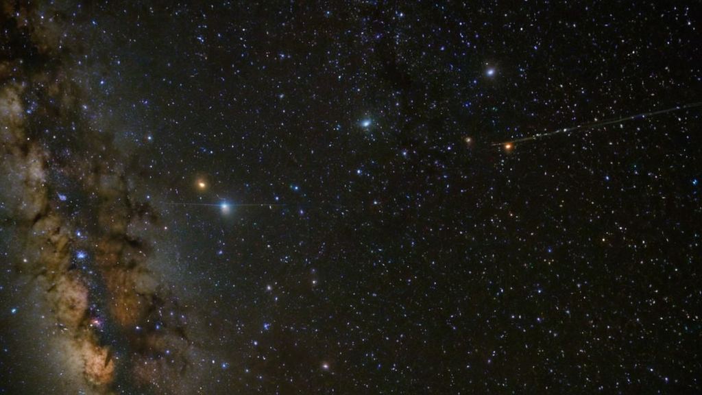 打拳教学视频揭秘明星运动真面目 这位明星的爱心满满令人感动